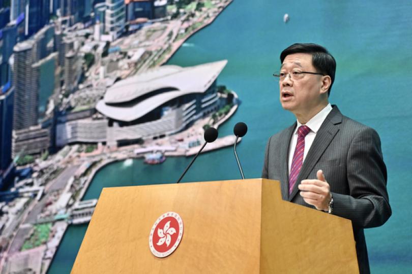 夏寶龍來港出席論壇及考察調研 夏寶龍來港出席論壇及考察調研