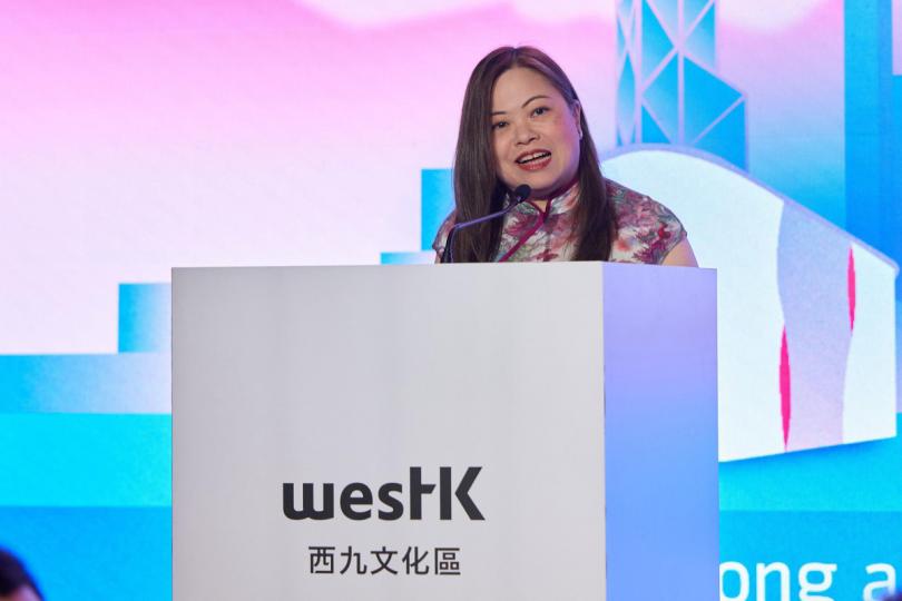 推動藝術:  羅淑佩在上海西九文化周開幕典禮致辭。