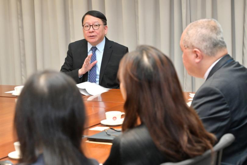 跨部門會議統籌應對極端天氣工作