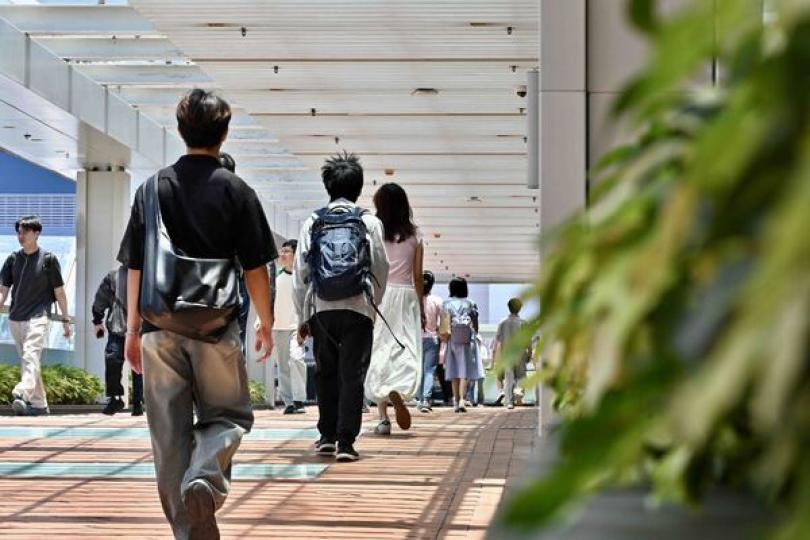 施俊輝:多項措施打擊借殼辦學 施俊輝:多項措施打擊借殼辦學