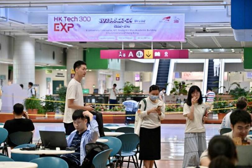 香港教育體系具足夠學額與靈活性 香港教育體系具足夠學額與靈活性