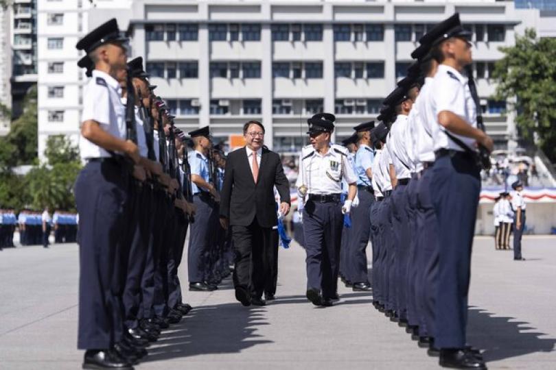 陳國基主持警察學院結業會操