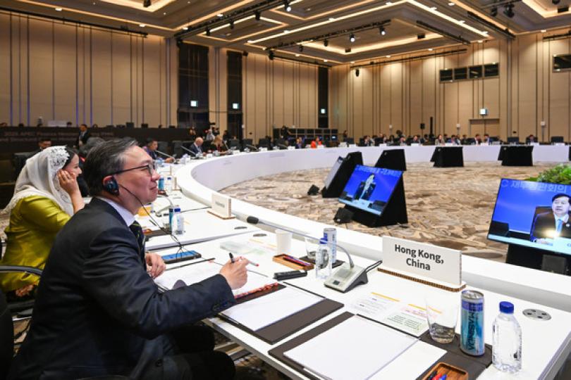 林定國繼續訪問韓國 林定國繼續訪問韓國