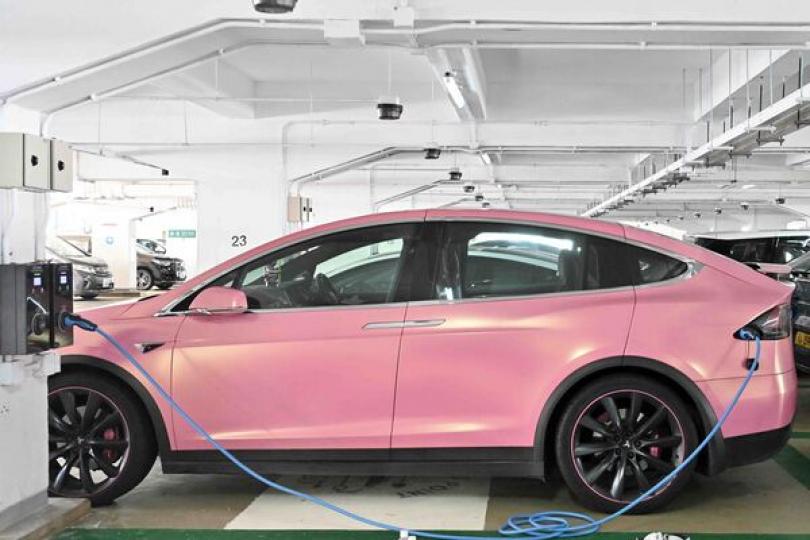 電動私家車新牌費11月1日起實施 電動私家車新牌費11月1日起實施