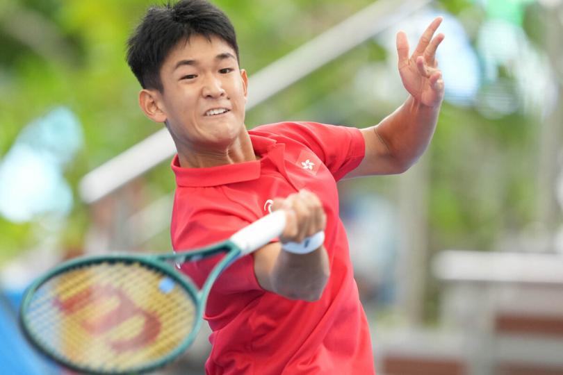 為港爭光:  程銘燦與另外四名隊友為香港勇奪銅牌。