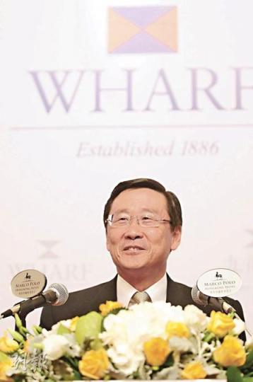 九倉主席吳光正表示，中央連番調控內地樓市，內地樓價未來或跌兩至三成；集團亦會考慮跟隨大市，調整內地物業售價，下調幅度在20%至30%之間。（張智超攝）