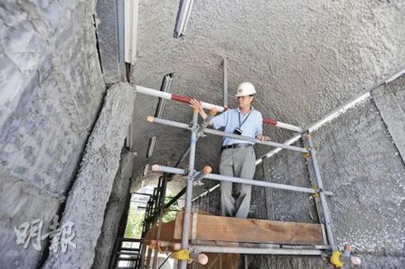 港鐵未來5年會發展5個新鐵路項目，創造逾1.7萬個建造業職位，包括爆破、隧道鑽挖等專業技術，港鐵與建造業議會將合作推出相關課程。圖為港鐵公司高級工務督察吳柱榮。（何家達攝）