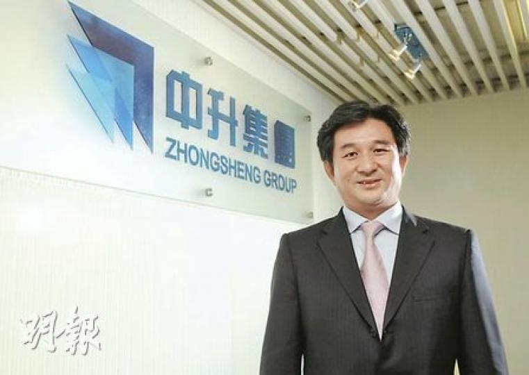 中升集團董事長黃毅表示,今年計劃自己興建20間4S服務中心。 (陳淑安攝) 中升集團董事長黃毅表示,今年計劃自己興建20間4S服務中心。 (陳淑安攝)
