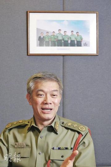 懲教署長郭亮明說,更生服務是懲教署未來的主要方向,「最重要不要返轉頭」。(陳智良攝) 懲教署長郭亮明說,更生服務是懲教署未來的主要方向,「最重要不要返轉頭」。(陳智良攝)