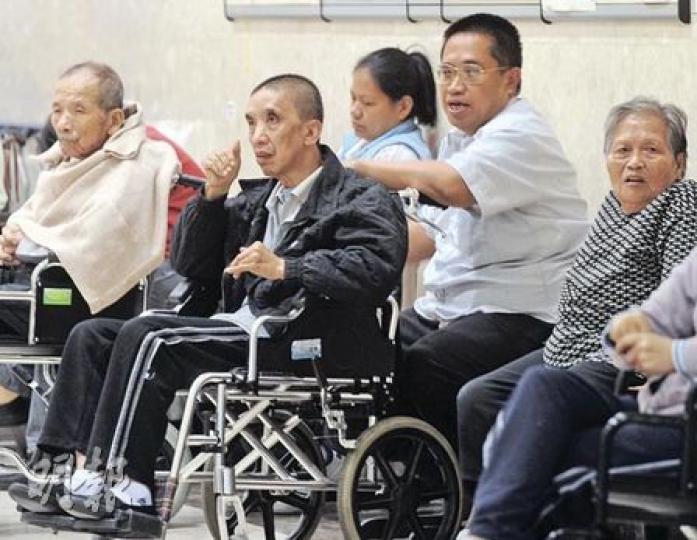 政府推出的自願醫療保障計劃好處包括接受長期病患、已存在疾病如糖尿病、高風險人士投保,且可以續保和終身受保。(劉焌陶攝) 政府推出的自願醫療保障計劃好處包括接受長期病患、已存在疾病如糖尿病、高風險人士投保,且可以續保和終身受保。(劉焌陶攝)
