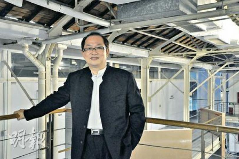 時尚生活中心集團總裁黃瀚泓，將在上海虹橋區發展住宅水都南岸，興建500幢獨立屋，並會招攬創意文化人成為住戶，營造該區為創意空間。（陳健佳攝）
