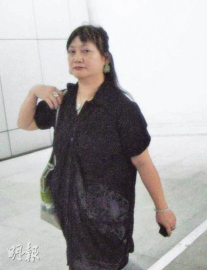 因違反高院法官林文瀚的禁制令及限制進行法庭程序命令，袁靄儀昨被裁定藐視法庭罪成，明日判刑。（陳穎鏇攝）