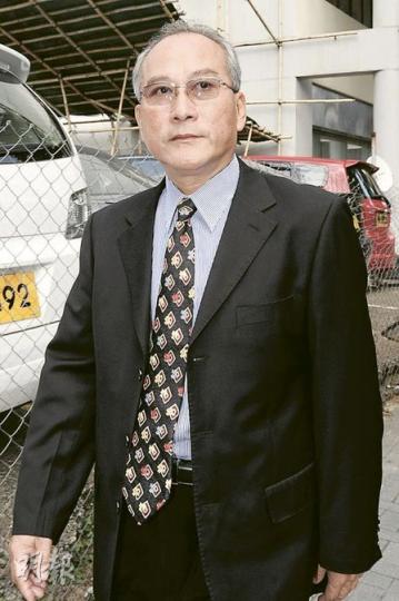 前高級消防區長林達華昨供稱，五級火當日通訊器差不多「由頭到尾都jam」。（尹錦恩攝）