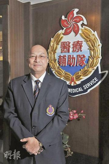 醫療輔助隊總參事陳耀榮接受專訪時指出,適切體能、心智訓練和社區服務對青少年成長都有幫助,故成立少年團,為青少年提供免費學習機會。(張智超攝) 醫療輔助隊總參事陳耀榮接受專訪時指出,適切體能、心智訓練和社區服務對青少年成長都有幫助,故成立少年團,為青少年提供免費學習機會。(張智超攝)