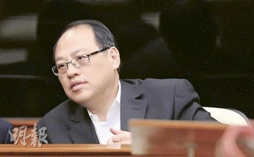 林大輝中學校監兼立法會議員林大輝表示,若審計署指控屬實,教育局應公開違規學校名單,助家長辨別。(余俊亮攝) 林大輝中學校監兼立法會議員林大輝表示,若審計署指控屬實,教育局應公開違規學校名單,助家長辨別。(余俊亮攝)