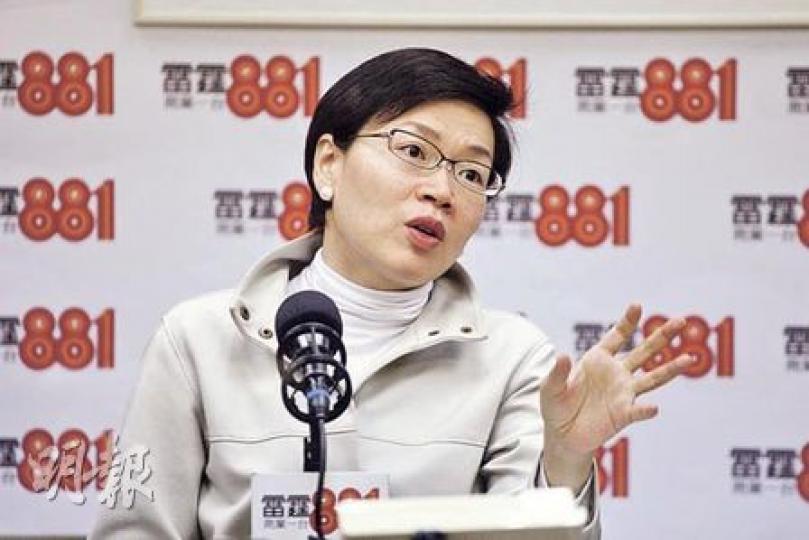 民政事務局副局長許曉暉表示,市民對申亞的支持度不斷上升,重申成功申亞會令體育設施如期落實。(李紹昌攝) 民政事務局副局長許曉暉表示,市民對申亞的支持度不斷上升,重申成功申亞會令體育設施如期落實。(李紹昌攝)