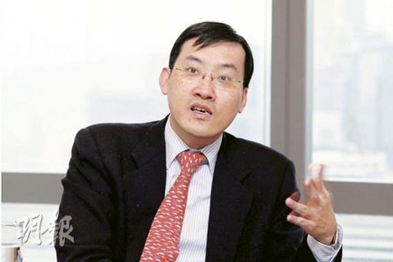友邦保險香港區首席執行官陳榮聲表示,今年重點推出保障性的保險產品,並會針對投資本港移民計劃,提供相關投資產品。(陳智良攝) 友邦保險香港區首席執行官陳榮聲表示,今年重點推出保障性的保險產品,並會針對投資本港移民計劃,提供相關投資產品。(陳智良攝)