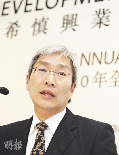 希慎行政總裁嚴磊輝昨日表示,希慎坐擁多座商場,當然歡迎政府派錢,讓市民繼續消費,刺激零售市道。(朱永倫攝) 希慎行政總裁嚴磊輝昨日表示,希慎坐擁多座商場,當然歡迎政府派錢,讓市民繼續消費,刺激零售市道。(朱永倫攝)