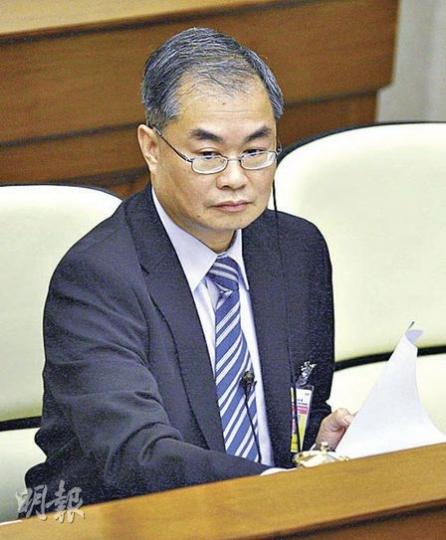 中策組副首席顧問葉文輝說,中策組經常就政治、經濟及社會關注議題做民調,資料只供政府內部參考,拒絕公開。(林振東攝) 中策組副首席顧問葉文輝說,中策組經常就政治、經濟及社會關注議題做民調,資料只供政府內部參考,拒絕公開。(林振東攝)