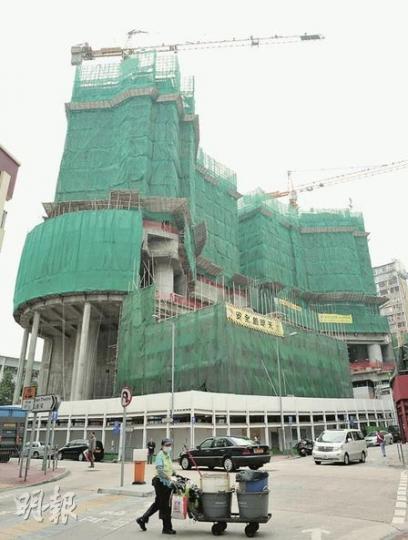 由信德及新地等合作發展的漆咸花園重建項目,最快今年第3季推售,也勢成為市場焦點。(余俊亮攝) 由信德及新地等合作發展的漆咸花園重建項目,最快今年第3季推售,也勢成為市場焦點。(余俊亮攝)