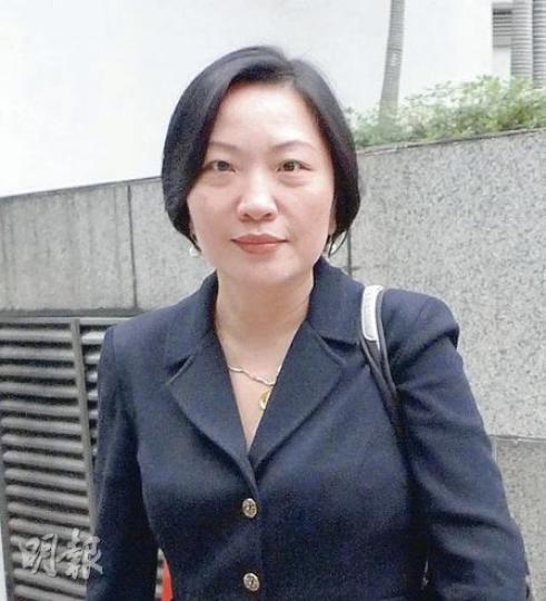 蔣麗莉親述2001年喪失愛兒之痛,因而立即大減工作量,釋放壓力放鬆心情,最終「另一半」雙胞胎較預產期早約兩周出生,她產後不久即退出太平洋興業。(何偉畧攝) 蔣麗莉親述2001年喪失愛兒之痛,因而立即大減工作量,釋放壓力放鬆心情,最終「另一半」雙胞胎較預產期早約兩周出生,她產後不久即退出太平洋興業。(何偉畧攝)