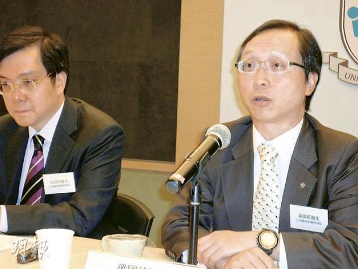 仁安醫院副醫務總監梁國齡表示,該院明年減收一成內地孕婦,且不會接收多胞胎、胎盤前置及有早產傾向的內地孕婦。(談誦言攝) 仁安醫院副醫務總監梁國齡表示,該院明年減收一成內地孕婦,且不會接收多胞胎、胎盤前置及有早產傾向的內地孕婦。(談誦言攝)