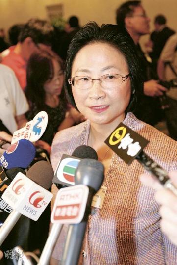 梁高美懿指本港近日各類借貸需求上升。(郭慶輝攝) 梁高美懿指本港近日各類借貸需求上升。(郭慶輝攝)