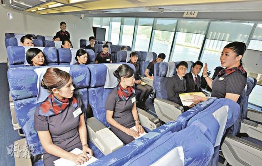 港龍航空9月初舉行招聘日，聘請至少50名機艙服務員，今年第四季開班，獲聘者有望年底前「衝上雲霄」。（李澤彤攝）
