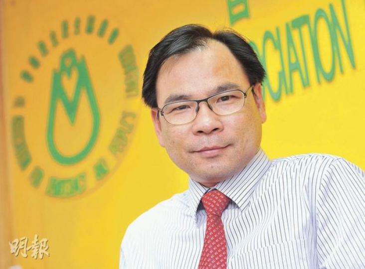 民協主席廖成利坦言,民協的「民生旗」及「民主旗」已失守,該黨有必要探討未來的發展路向,若找不到出路,最終可能要打回原形成為「深水埗黨」。(李澤彤攝) 民協主席廖成利坦言,民協的「民生旗」及「民主旗」已失守,該黨有必要探討未來的發展路向,若找不到出路,最終可能要打回原形成為「深水埗黨」。(李澤彤攝)