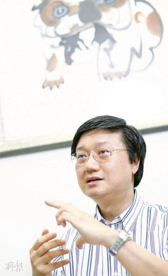「黃金50」料在明年底推出最後一份報告，此後便完成任務，林奮強也會功成身退。記者問他之後有何打算，他說：「現在還未想，我一年只會專注做兩件事。」（林振東攝）
