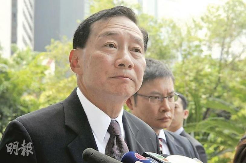 被問及有否極力為本港員工爭取以免被裁時,匯豐亞太區行政總裁王冬勝稱,會盡量協助受影響員工,透過資源調配、自願流失等作出協助,又會幫助被裁員工找新工作及安排輔導。(陳淑安攝) 被問及有否極力為本港員工爭取以免被裁時,匯豐亞太區行政總裁王冬勝稱,會盡量協助受影響員工,透過資源調配、自願流失等作出協助,又會幫助被裁員工找新工作及安排輔導。(陳淑安攝)