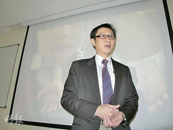 中文大學兒科學系教授韓錦倫(余卓善攝) 中文大學兒科學系教授韓錦倫(余卓善攝)