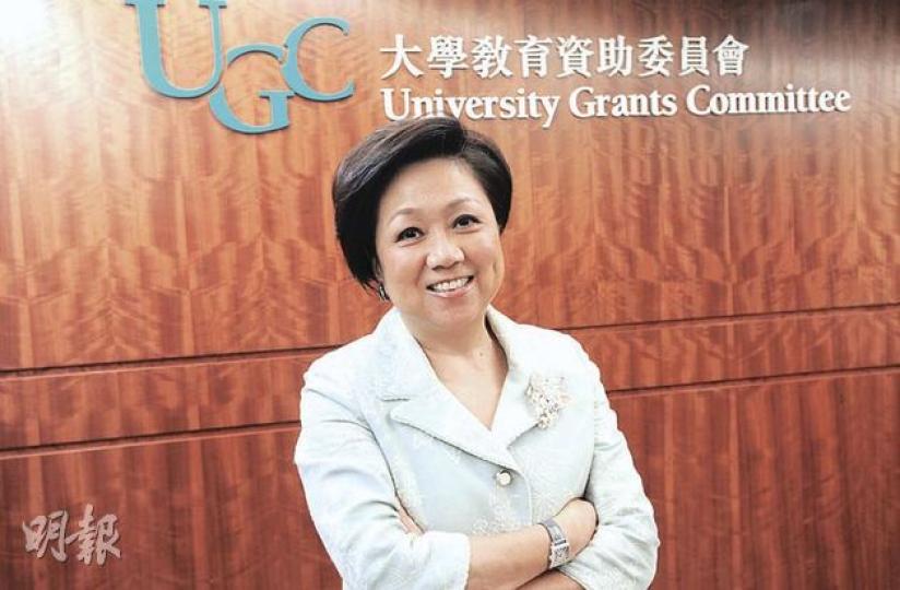 史美倫因公務繁忙,昨日正式離任教資會主席。她離任前半年已成立財務工作小組,要求八大交代自資課程財務安排,並希望兩年內制訂會計範本,提供理財原則供八大參考。(尹錦恩攝) 史美倫因公務繁忙,昨日正式離任教資會主席。她離任前半年已成立財務工作小組,要求八大交代自資課程財務安排,並希望兩年內制訂會計範本,提供理財原則供八大參考。(尹錦恩攝)