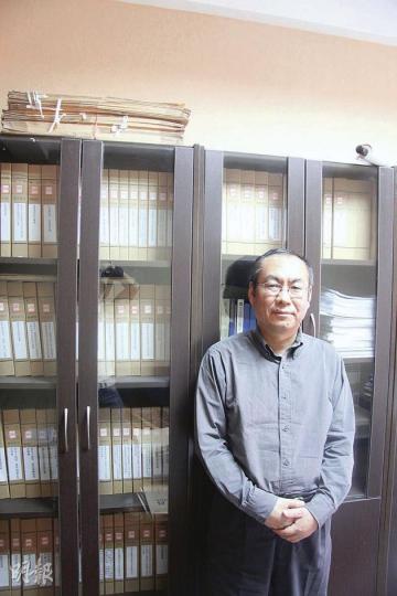 有多年執業經驗的楊學林律師表示,介入北海案早已將人身安全置之度外。(麥俊攝) 有多年執業經驗的楊學林律師表示,介入北海案早已將人身安全置之度外。(麥俊攝)