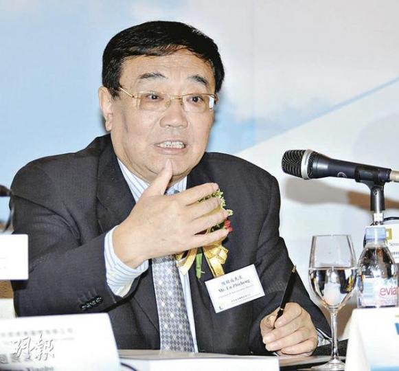 科諾威德主席兼非執行董事陸致成表示,歐洲經濟衰退對科諾威德反而利好,因當地企業需加大節能投入,行業形勢將更加突出。(陳淑安攝) 科諾威德主席兼非執行董事陸致成表示,歐洲經濟衰退對科諾威德反而利好,因當地企業需加大節能投入,行業形勢將更加突出。(陳淑安攝)