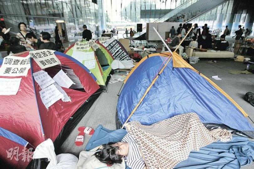 (圖1)(郭慶輝攝)(圖2)(郭慶輝攝) (圖1)(郭慶輝攝)(圖2)(郭慶輝攝)