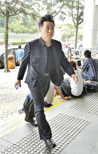 涉詐騙馬會會籍案的被告陳永輝(圖)昨脫罪,裁判官斥廉署人員使用引導式問題令被告招認。(葉漢華攝) 涉詐騙馬會會籍案的被告陳永輝(圖)昨脫罪,裁判官斥廉署人員使用引導式問題令被告招認。(葉漢華攝)