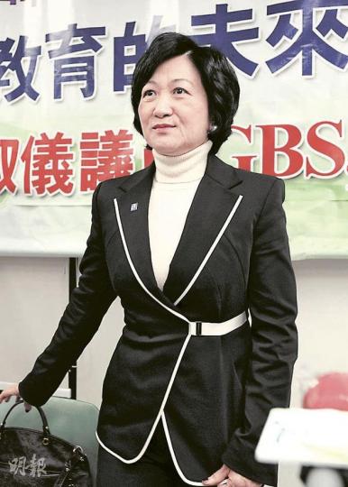 葉劉淑儀昨說,范太不爭取選特首,有助她爭取150名選委提名入閘。(何家達攝)何俊仁認為,無論范太參選特首與否,都不可能改變小圈子選舉的局面。(尹錦恩攝) 葉劉淑儀昨說,范太不爭取選特首,有助她爭取150名選委提名入閘。(何家達攝)何俊仁認為,無論范太參選特首與否,都不可能改變小圈子選舉的局面。(尹錦恩攝)