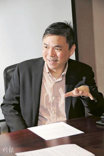 知名對冲基金經理錢志健認為,現時全球以至香港經濟處於「亂世」,投資者首要是「力保不失」,減少槓桿以免招致重大損失。(陳淑安攝) 知名對冲基金經理錢志健認為,現時全球以至香港經濟處於「亂世」,投資者首要是「力保不失」,減少槓桿以免招致重大損失。(陳淑安攝)