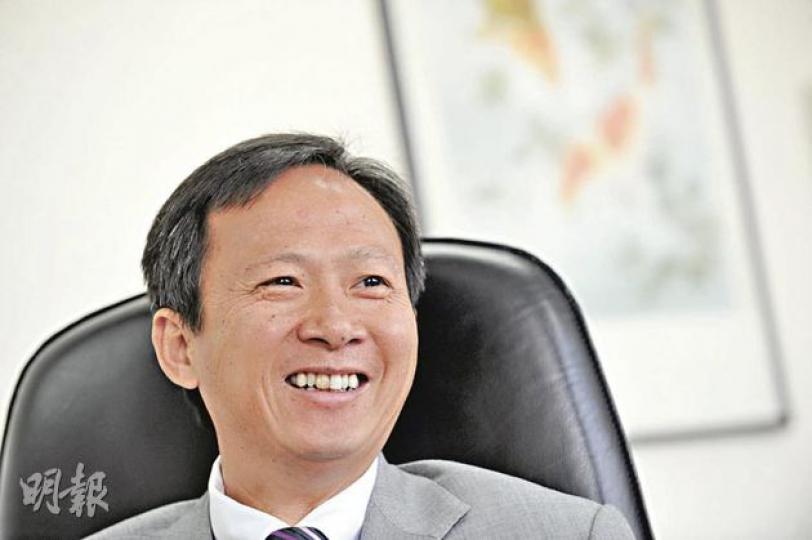 葉子軒強調,互信絕不是那種「酒杯底訂單」的攀關係。他說﹕「一筆生意要飲酒才簽得成,我不會飲。」因為這樣得來的生意不會長遠。(葉漢華攝) 葉子軒強調,互信絕不是那種「酒杯底訂單」的攀關係。他說﹕「一筆生意要飲酒才簽得成,我不會飲。」因為這樣得來的生意不會長遠。(葉漢華攝)