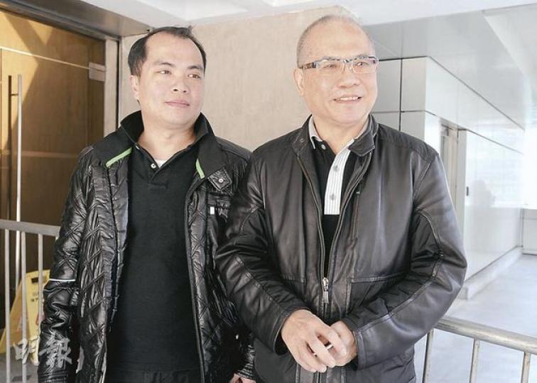 大哥甘健成昨到庭旁聽,未見與二弟有任何對話,他表示希望和平解決事件。(尹錦恩攝) 大哥甘健成昨到庭旁聽,未見與二弟有任何對話,他表示希望和平解決事件。(尹錦恩攝)