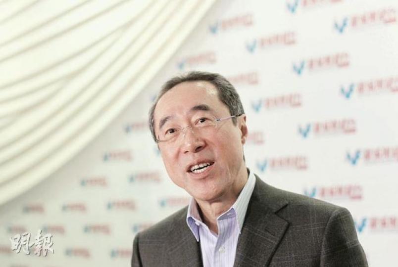 特首參選人唐英年昨接受新城節目訪問時稱，是否參選2017年特首普選，現在言之尚早。（李澤彤攝）