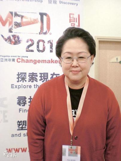 香港當代文化中心總監、MaD召集人黃英琦認為,香港的傳統教育並不着重創意的訓練,期望「MaD」的課程能為學員培養創新思維。(梁杏怡攝) 香港當代文化中心總監、MaD召集人黃英琦認為,香港的傳統教育並不着重創意的訓練,期望「MaD」的課程能為學員培養創新思維。(梁杏怡攝)