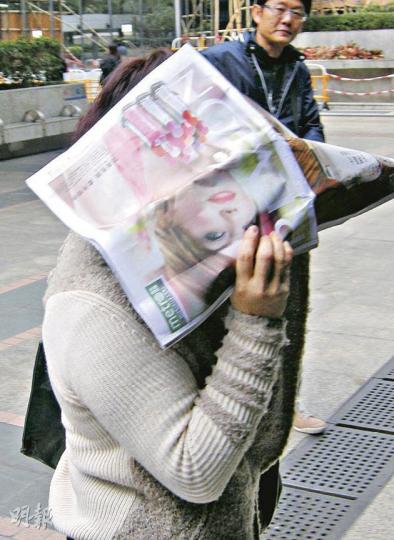 女被告葉惠儀其中一名前同事（圖）被騙百多萬元，坦言「最慘是我的家人及朋友，多少錢也補償不了。」（林景輝攝）