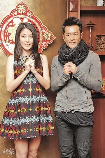 陳慧琳即使懷孕達5個月，但都與古天樂為《八星抱喜》造勢。（攝影﹕鍾偉茵）