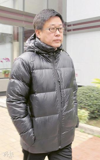 任職投資公司董事的吳景浩提出上訴,昨准保釋外出。(阮穎嘉攝) 任職投資公司董事的吳景浩提出上訴,昨准保釋外出。(阮穎嘉攝)