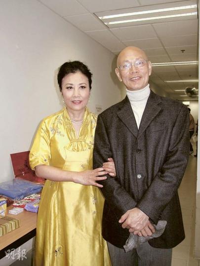 阿姐指羅家英早前才打高球,健康絕對無問題。(攝影/記者:梁榮達) 黃日華不想在工作上給予女兒壓力。(攝影/記者:梁榮達) 阿姐指羅家英早前才打高球,健康絕對無問題。(攝影/記者:梁榮達) 黃日華不想在工作上給予女兒壓力。(攝影/記者:梁榮達)