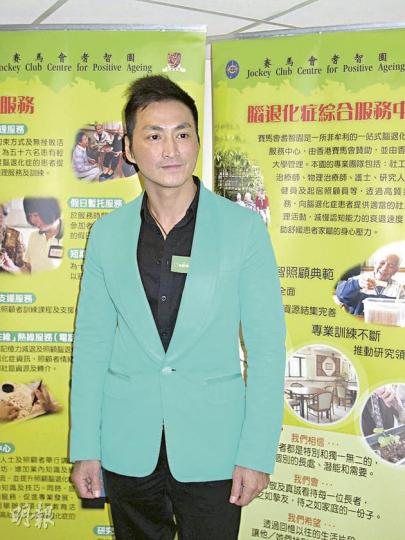 何家勁拍戲、商界兩邊走,非常忙碌。(攝影/記者:鍾一虹) 何家勁拍戲、商界兩邊走,非常忙碌。(攝影/記者:鍾一虹)