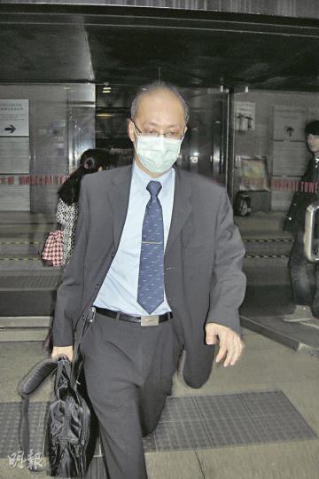 案發時為總調查主任的被告曹永年,指與張青浩最後一次會面時,張表現「裝傻扮懵」。(林景輝攝) 案發時為總調查主任的被告曹永年,指與張青浩最後一次會面時,張表現「裝傻扮懵」。(林景輝攝)