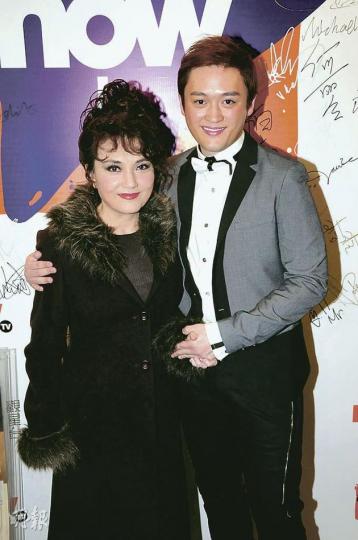 李泳漢與母親施明指泳豪現在心情不俗。(攝影/記者:林祖傑) 李泳漢與母親施明指泳豪現在心情不俗。(攝影/記者:林祖傑)